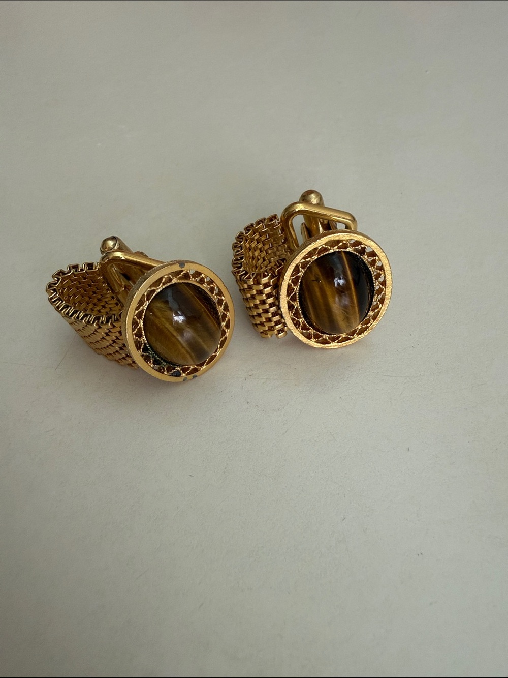 Vintage Mid-Century Gold Mesh Wrap Around Tiger's Eye Cufflinks